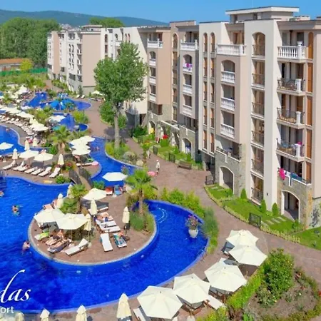 Курортный комплекс Cascadas Pool View Luxury Sunny Солнечный берег